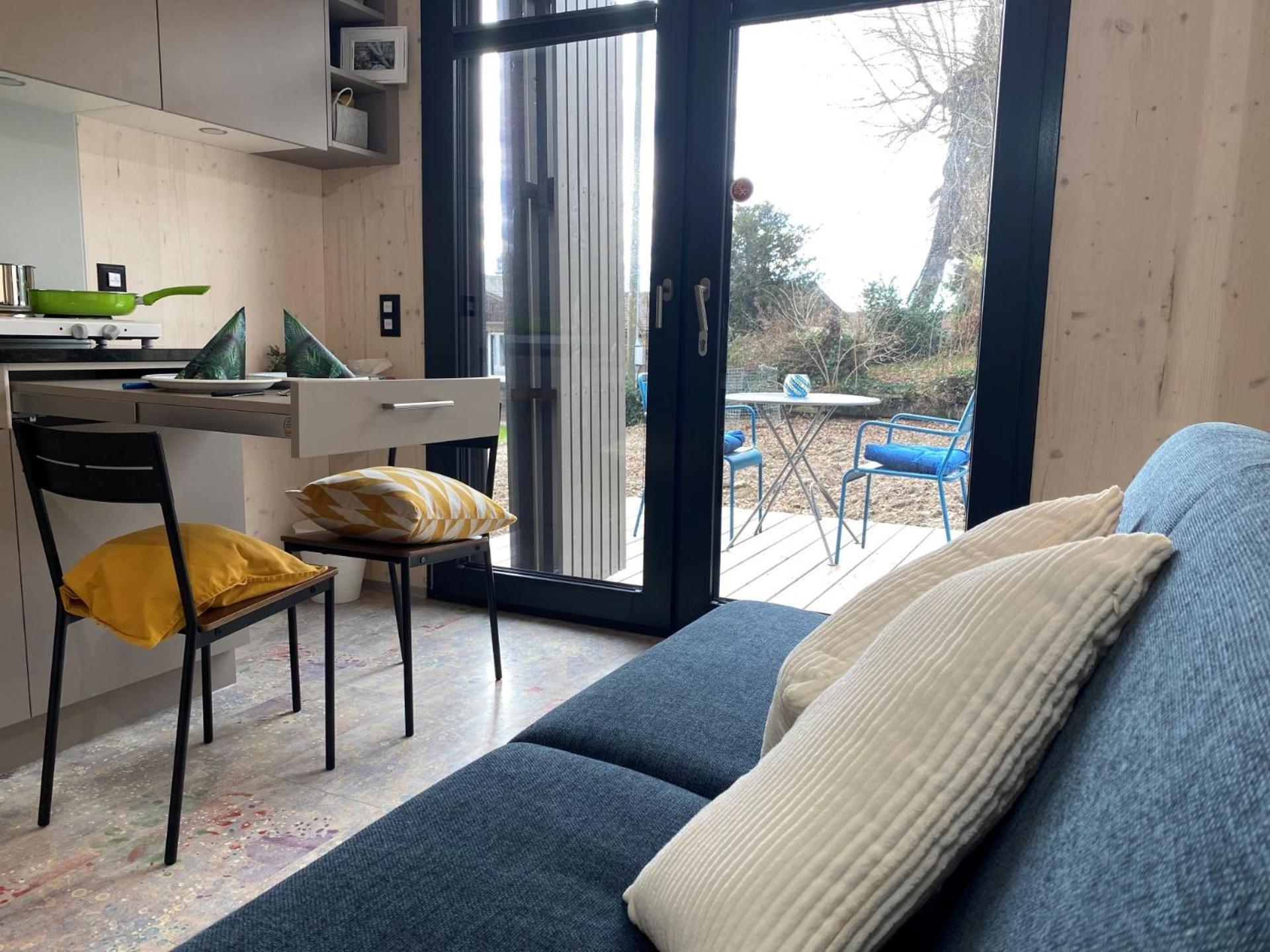 Auf Wolke 7 - Gaeste-Studio Im Mini House In Ch-4556 Aeschi So מראה חיצוני תמונה