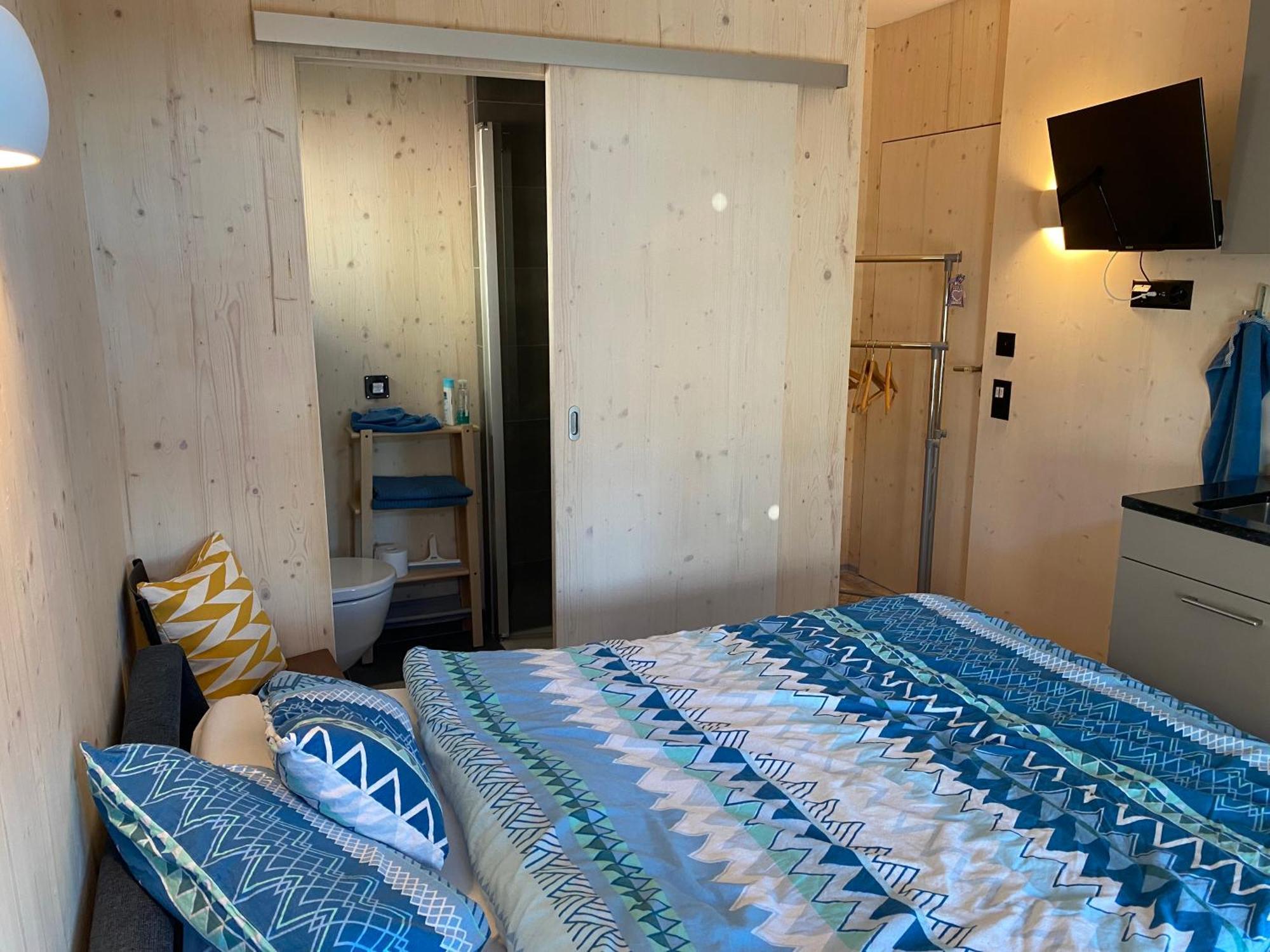 Auf Wolke 7 - Gaeste-Studio Im Mini House In Ch-4556 Aeschi So מראה חיצוני תמונה